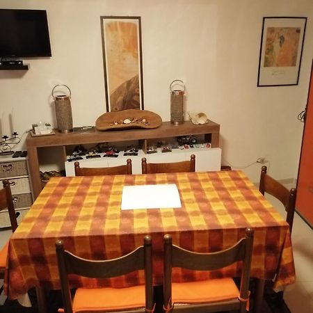 Ferienwohnung Luni Casa Dolce Casa Posto Accogliente Tranquillo Nicola Exterior foto