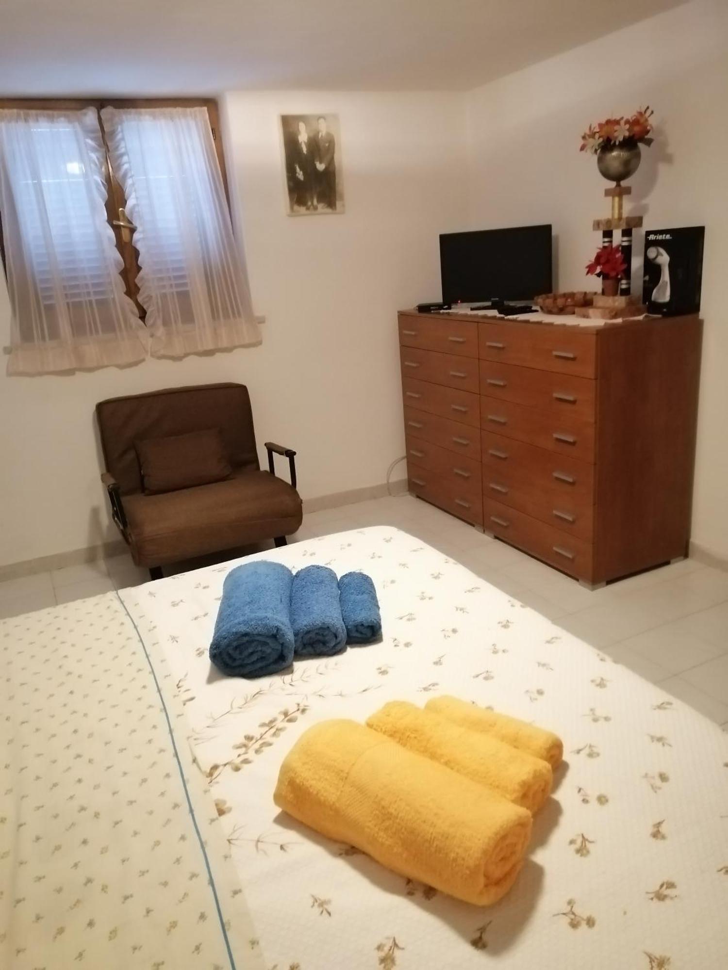 Ferienwohnung Luni Casa Dolce Casa Posto Accogliente Tranquillo Nicola Exterior foto